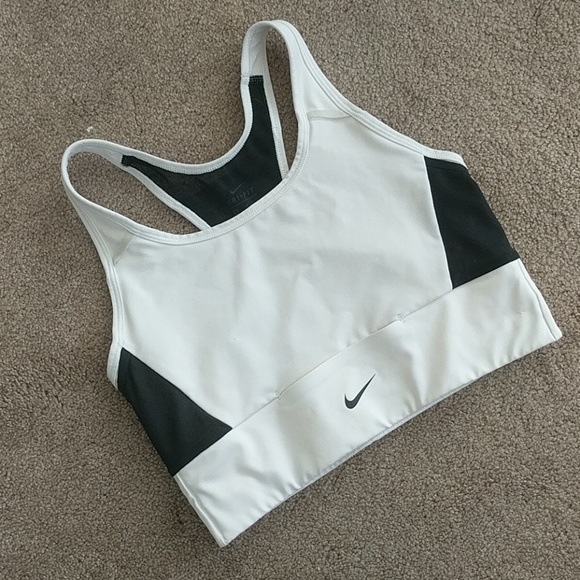 nike longline sports bra